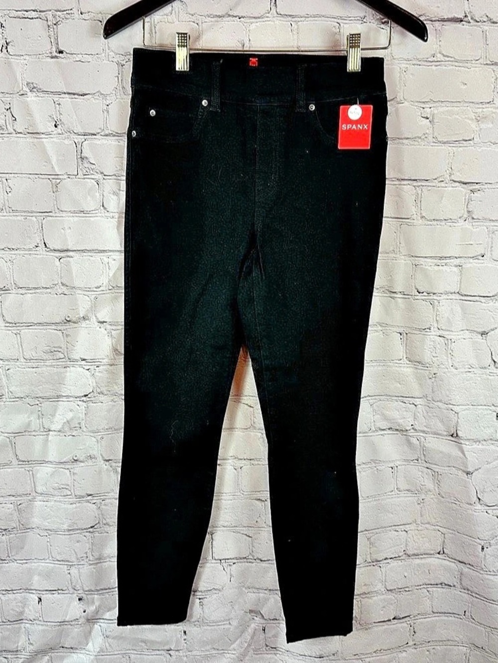 SPANX black skinny jean, petite Jeans Petite Size Small NWT
